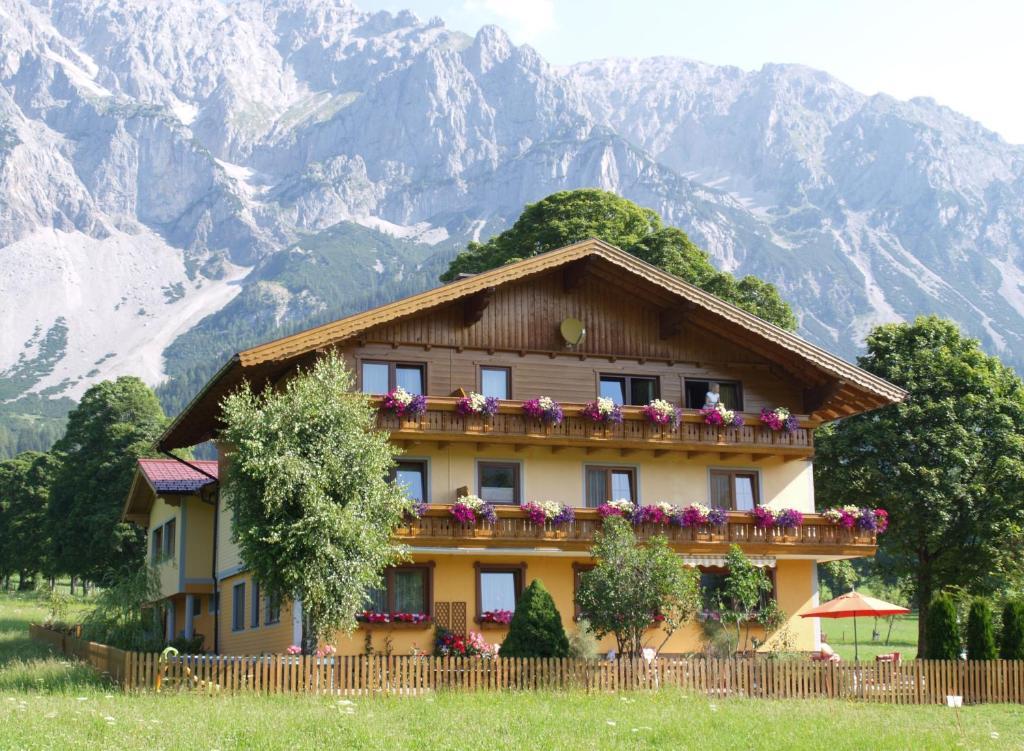 Ferienwohnung Alpenecho Ramsau am Dachstein Luaran gambar